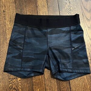 Lululemon Blue Camouflage Shorts with Logo Waistband and pockets